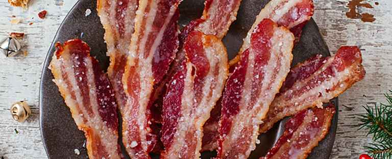 Spicy Brown Sugar–Glazed Bacon