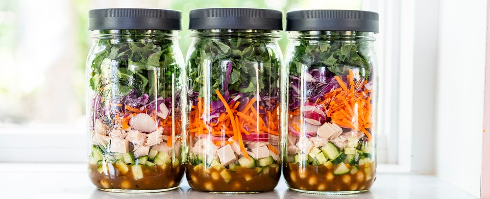 Colorful Jarred Salads with Turkey 